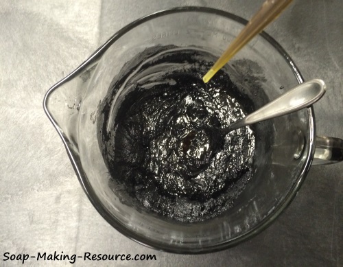 Adding the Rosemary Oleoresin Antioxidant Adding the Rosemary Oleoresin Antioxidant