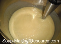 Mixing in Essential Oils Mixing in Essential Oils