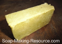 Soap Colored with 1/2 Teaspoon Spirulina Powder per Pound of Soap Soap Colored with 1/2 Teaspoon Spirulina Powder per Pound of Soap